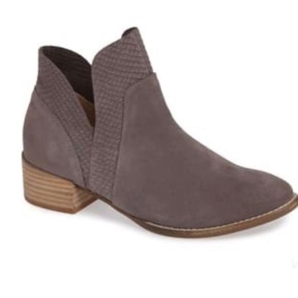 Seychelles Score Charcoal Leather Booties - Picture 1 of 12